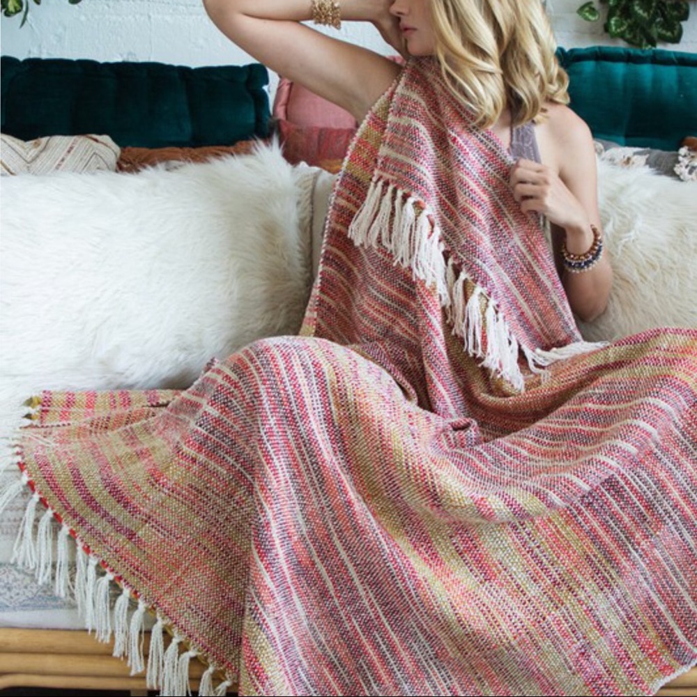 Chunky Yarn Multicolor Throw Blanket